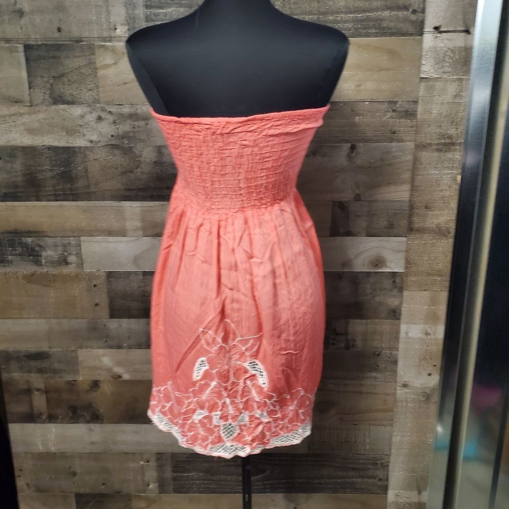 Coral strapless dress or cover up S - Picture 3 of 5